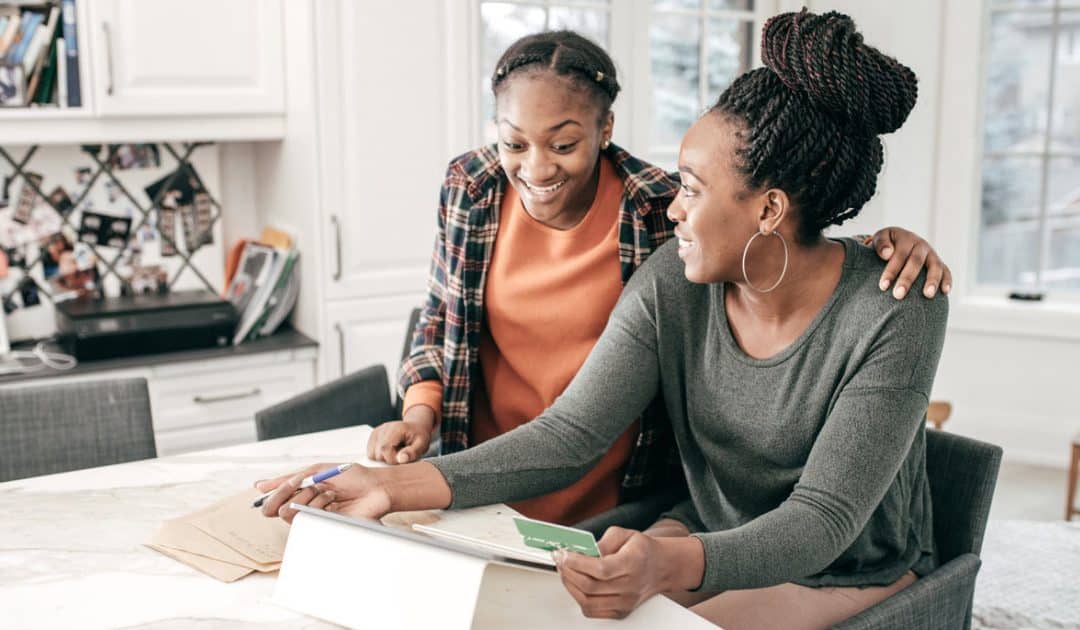 How to Build Credit When You Turn 18